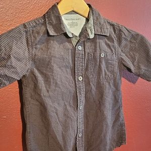 Calvin Klein Boys T Shirt Size 5T